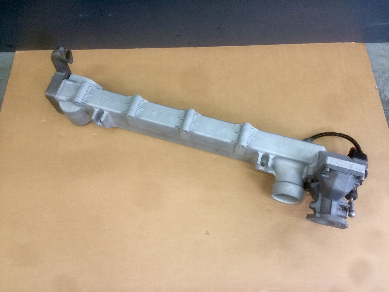 MODULO EGR (modulo ricircolo gas di scarico) - Motori MAN D2876 Common Rail - Euro 3 - RIF. MAN 51081007045 - 51081007054 - 51081007057 - 51081007087 - Refroidisseur EGR: photos 1 MODULO EGR (modulo ricircolo gas di scarico) - Motori MAN D2876 Common Rail - Euro 3 - RIF. MAN 51081007045 - 51081007054 - 51081007057 - 51081007087 - Refroidisseur EGR: photos 1