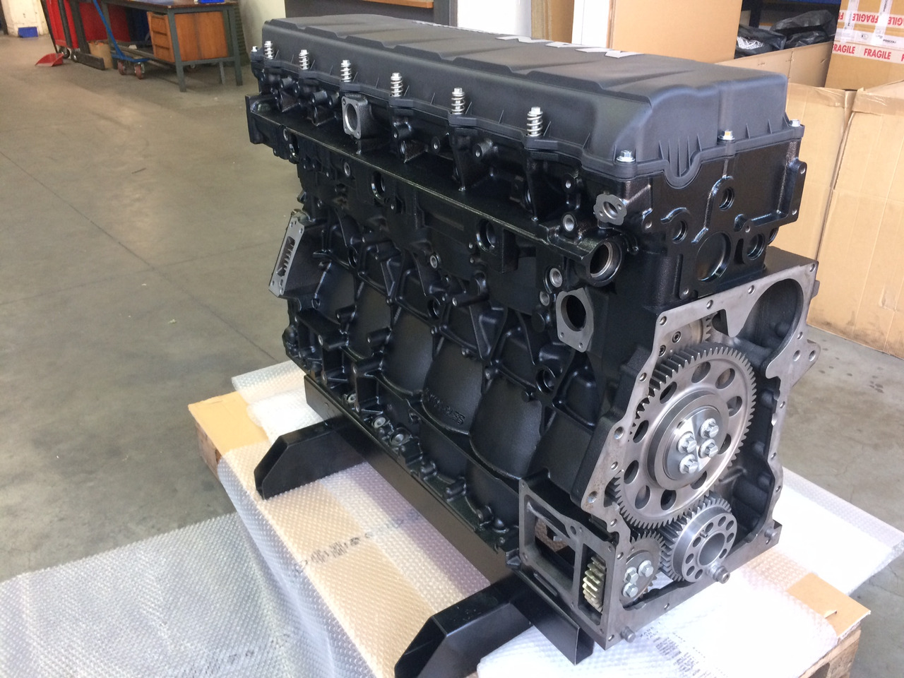 MOTORE ALLEGGERITO MAN D2676LF53 - 309kW / 420CV - Euro 6c - Moteur: photos 4 MOTORE ALLEGGERITO MAN D2676LF53 - 309kW / 420CV - Euro 6c - Moteur: photos 4