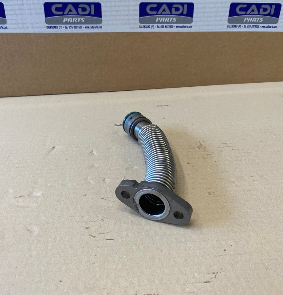 TUBO RITORNO OLIO MAN 51057035881 - Moteur et pièces pour Camion: photos 2 TUBO RITORNO OLIO MAN 51057035881 - Moteur et pièces pour Camion: photos 2