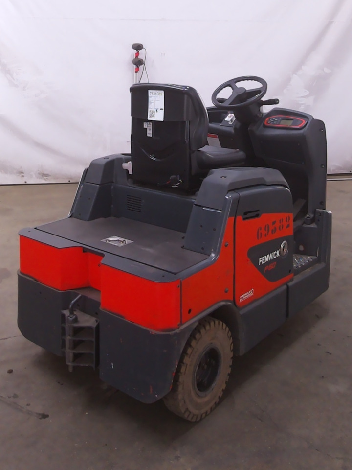 Linde P60 - Chariot tracteur: photos 2 Linde P60 - Chariot tracteur: photos 2