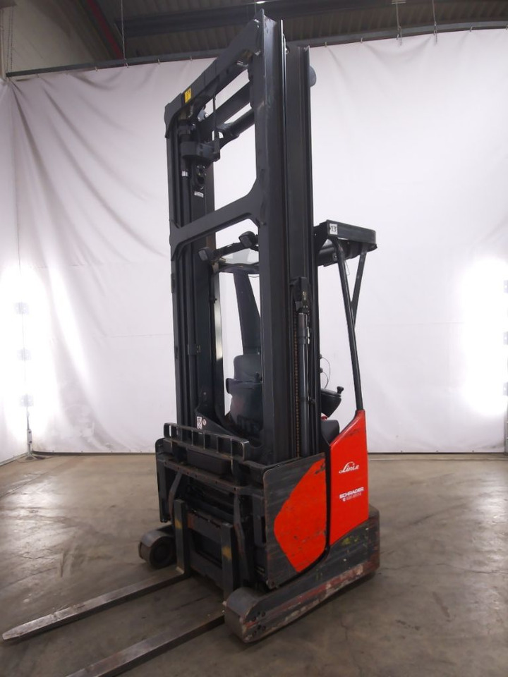 Linde R14X-03 - Chariot à mât rétractable: photos 5 Linde R14X-03 - Chariot à mât rétractable: photos 5