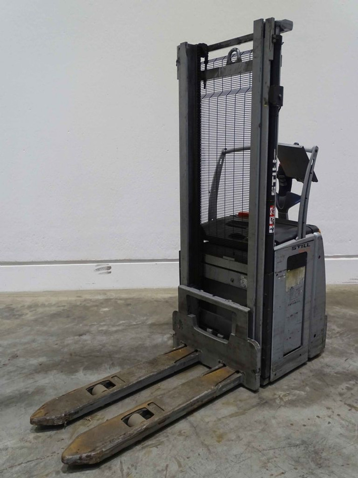 Still EXV14 - Gerbeur: photos 1 Still EXV14 - Gerbeur: photos 1