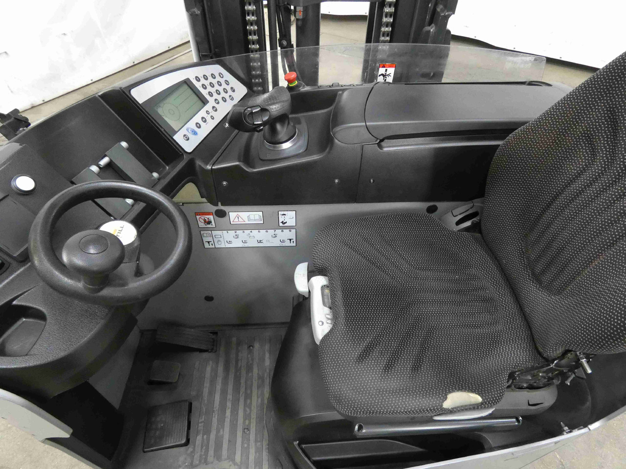 Still FM-X14 - Chariot à mât rétractable: photos 3 Still FM-X14 - Chariot à mât rétractable: photos 3