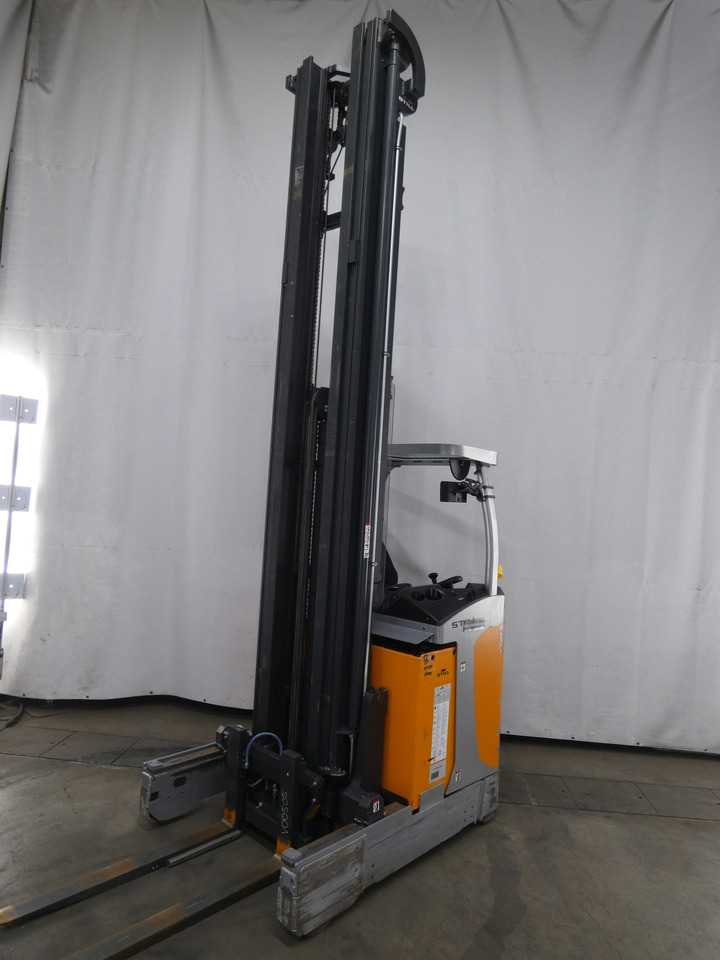 Still FM-X17 - Chariot à mât rétractable: photos 1 Still FM-X17 - Chariot à mât rétractable: photos 1