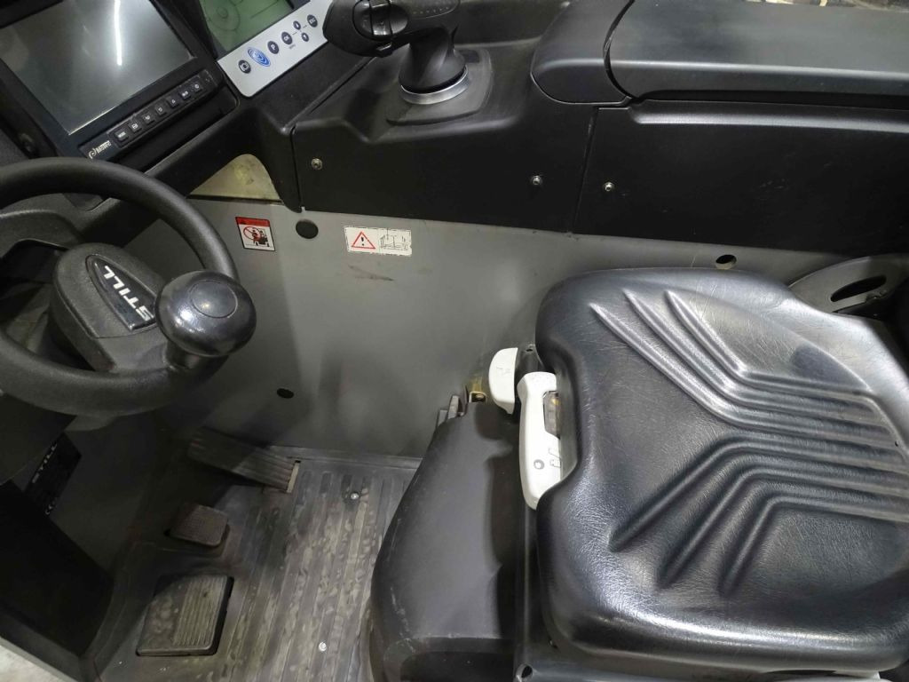 Still FM-X17 - Chariot à mât rétractable: photos 3 Still FM-X17 - Chariot à mât rétractable: photos 3