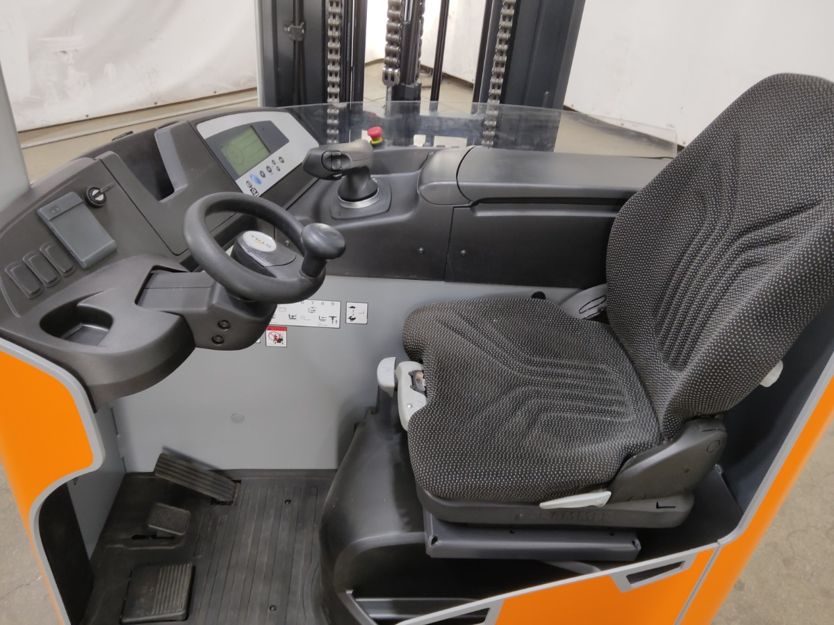 Still FM-X17 - Chariot à mât rétractable: photos 3 Still FM-X17 - Chariot à mât rétractable: photos 3