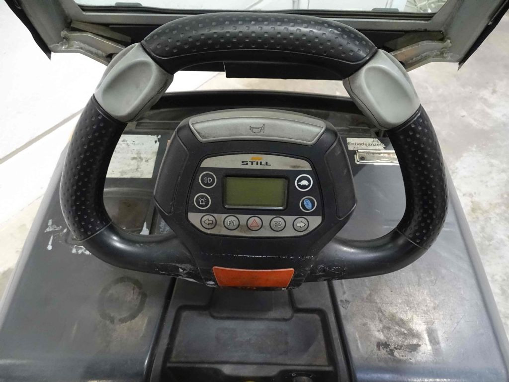Still LTX50 - Chariot tracteur: photos 3 Still LTX50 - Chariot tracteur: photos 3