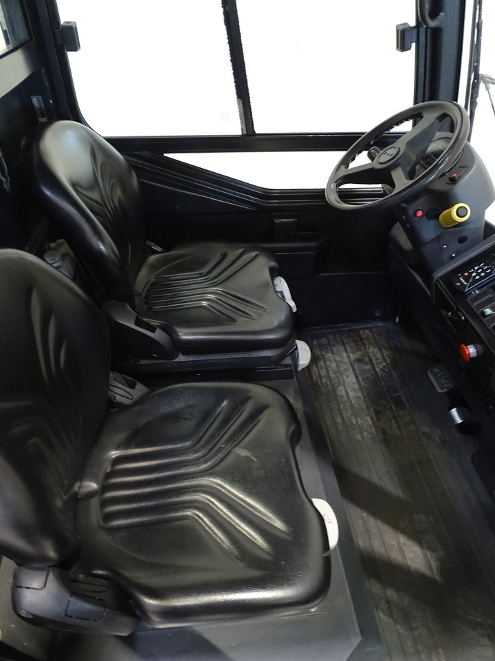 Still R07-25 - Chariot tracteur: photos 3 Still R07-25 - Chariot tracteur: photos 3