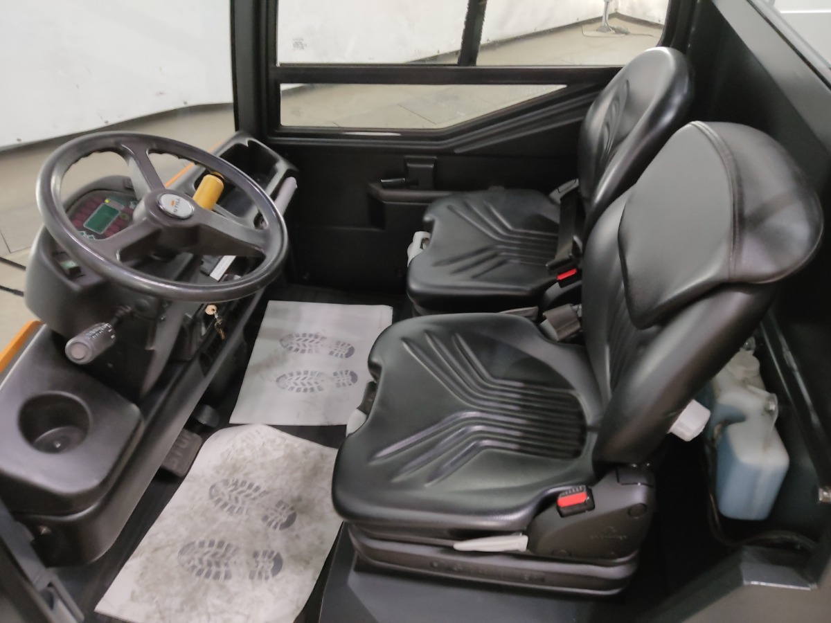 Still R08-20 - Chariot tracteur: photos 3 Still R08-20 - Chariot tracteur: photos 3