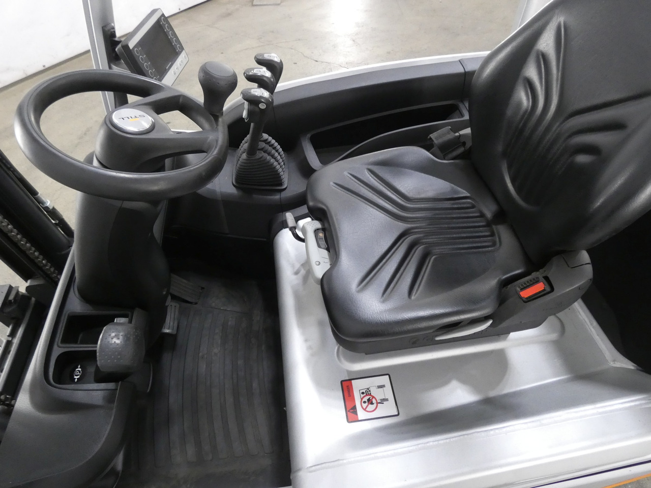 Still RX20-16/BRONZE - Chariot élévateur électrique: photos 3 Still RX20-16/BRONZE - Chariot élévateur électrique: photos 3