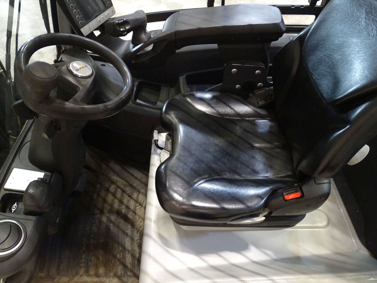 Still RX20-16P - Chariot élévateur électrique: photos 3 Still RX20-16P - Chariot élévateur électrique: photos 3