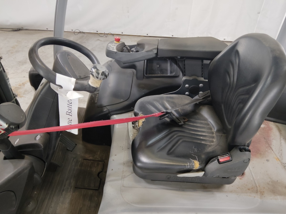 Still RX60-30 - Chariot élévateur électrique: photos 3 Still RX60-30 - Chariot élévateur électrique: photos 3