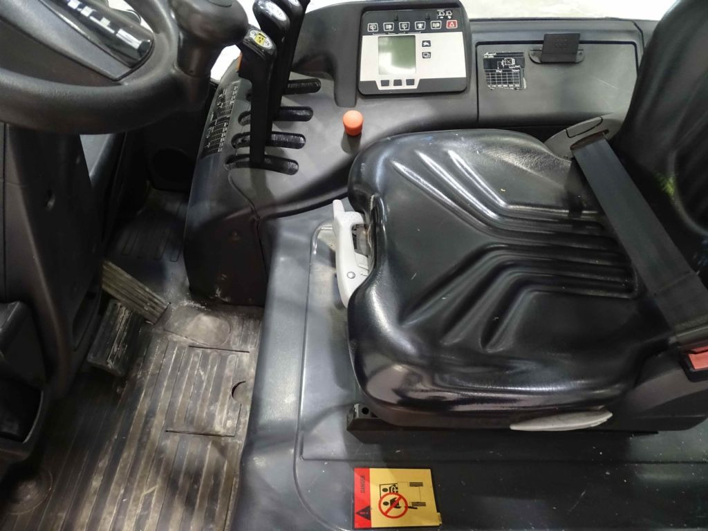 Still RX60-35 - Chariot élévateur électrique: photos 3 Still RX60-35 - Chariot élévateur électrique: photos 3