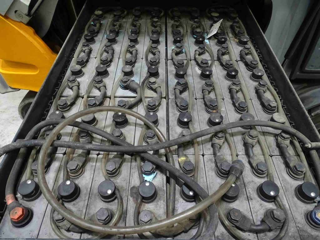 Still RX60-35 - Chariot élévateur électrique: photos 4 Still RX60-35 - Chariot élévateur électrique: photos 4