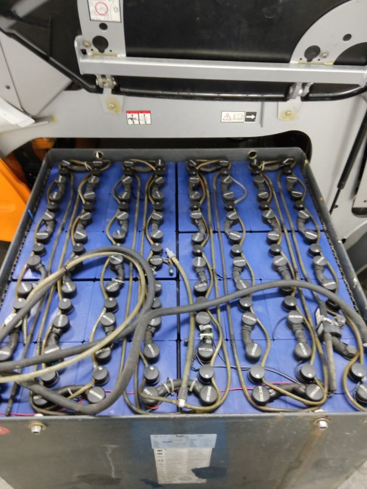 Still RX60-45 - Chariot élévateur électrique: photos 4 Still RX60-45 - Chariot élévateur électrique: photos 4