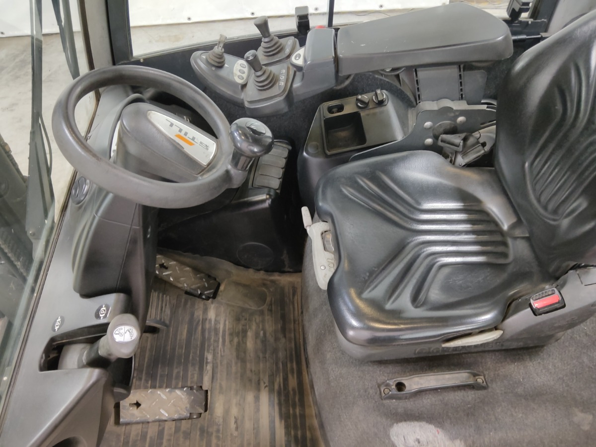 Still RX70-25 - Chariot élévateur diesel: photos 3 Still RX70-25 - Chariot élévateur diesel: photos 3