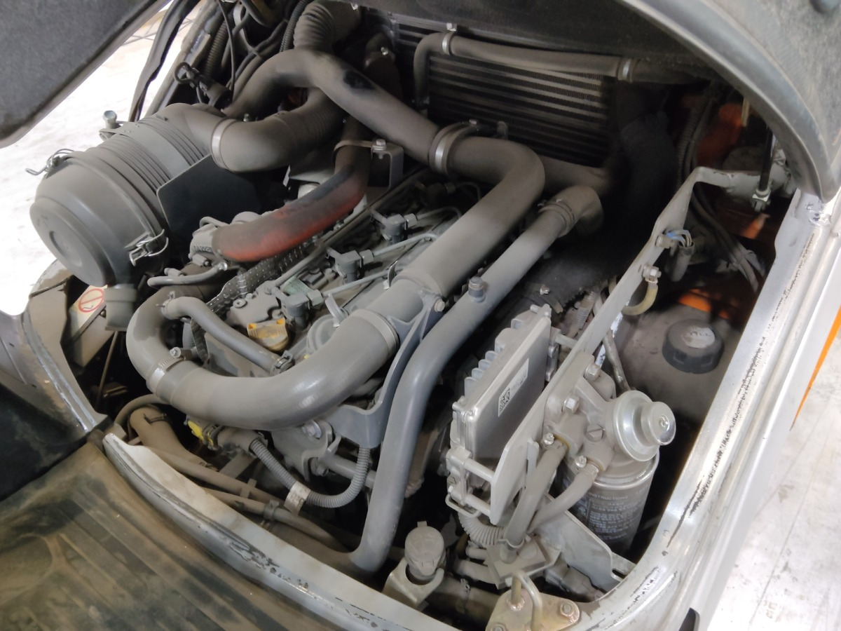 Still RX70-25 - Chariot élévateur diesel: photos 4 Still RX70-25 - Chariot élévateur diesel: photos 4