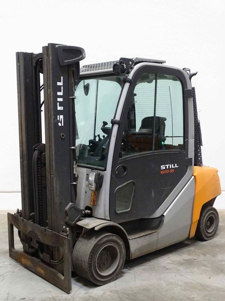 Still RX70-35 - Chariot élévateur diesel: photos 1 Still RX70-35 - Chariot élévateur diesel: photos 1