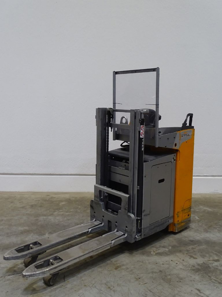 Still SXD20 - Gerbeur: photos 1 Still SXD20 - Gerbeur: photos 1