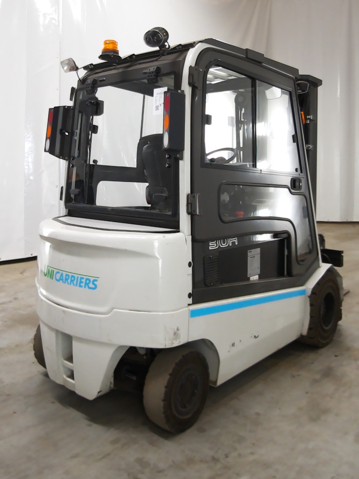 UniCarriers G1Q2L30Q - Chariot élévateur électrique: photos 2 UniCarriers G1Q2L30Q - Chariot élévateur électrique: photos 2