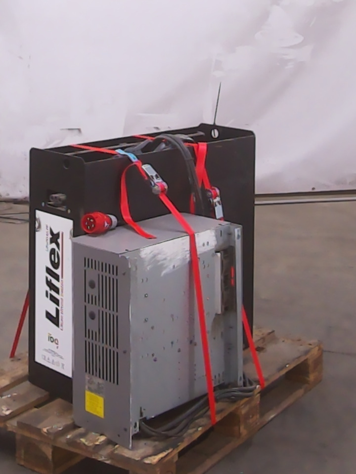 Weitere 24V240AH - Accumulateur pour Matériel de manutention: photos 2 Weitere 24V240AH - Accumulateur pour Matériel de manutention: photos 2