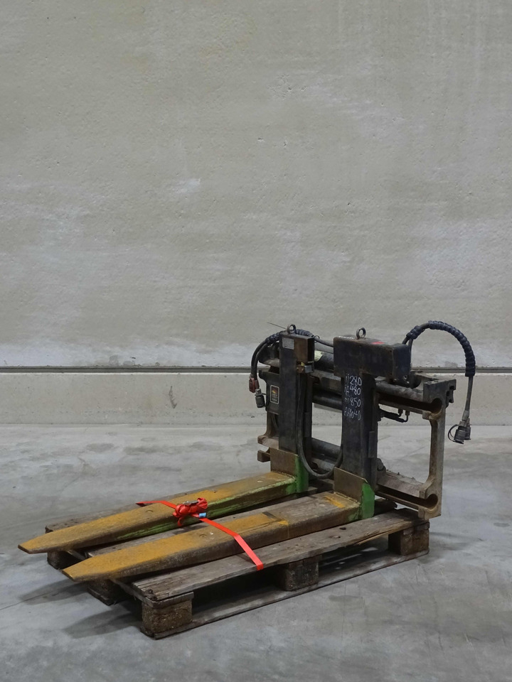 Weitere RZV25S - Fourches: photos 1 Weitere RZV25S - Fourches: photos 1