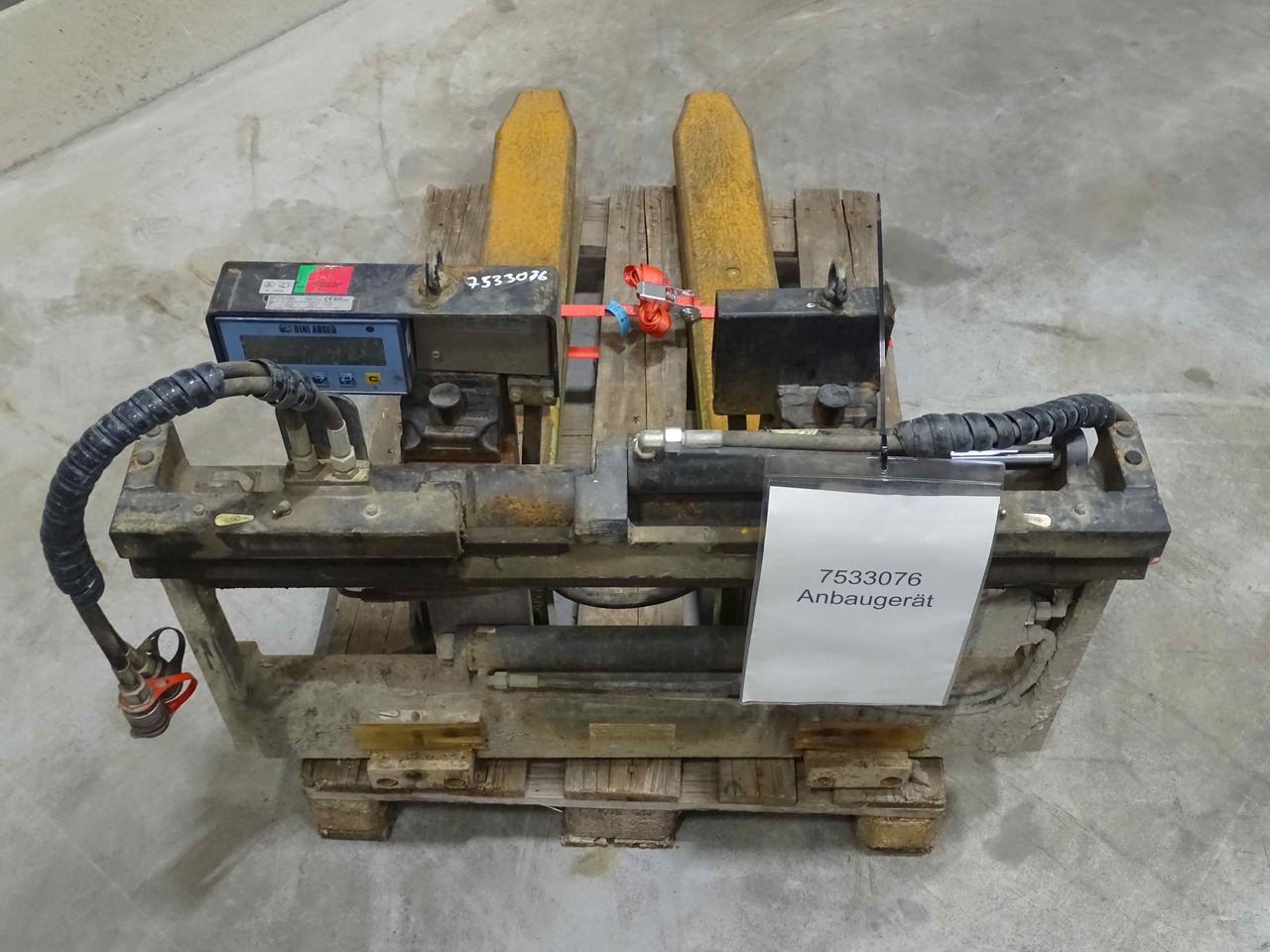 Weitere RZV25S - Fourches: photos 3 Weitere RZV25S - Fourches: photos 3