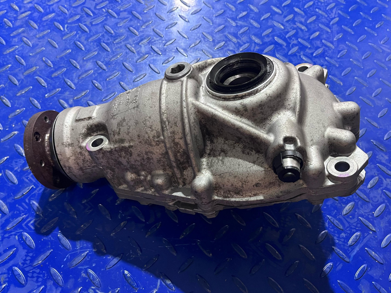BMW Diferential Fata BMW 7600991 - Différentiel pour Camion: photos 2 BMW Diferential Fata BMW 7600991 - Différentiel pour Camion: photos 2