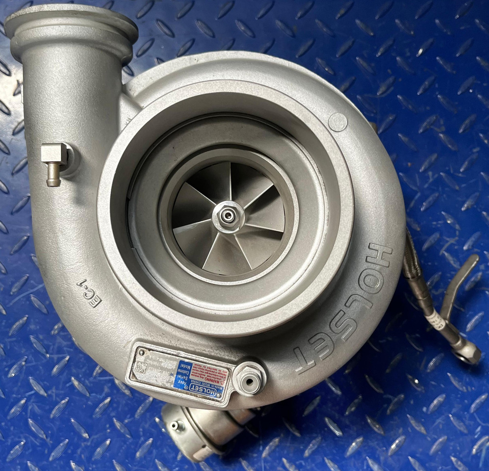 CLAAS Turbocharger Claas Lexion - Turbocompresseur: photos 1 CLAAS Turbocharger Claas Lexion - Turbocompresseur: photos 1