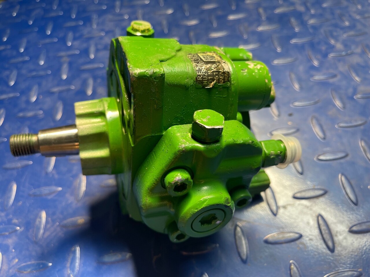 John Deere Injection Pump RE527528 - Pompe à carburant pour Tracteur agricole: photos 2 John Deere Injection Pump RE527528 - Pompe à carburant pour Tracteur agricole: photos 2