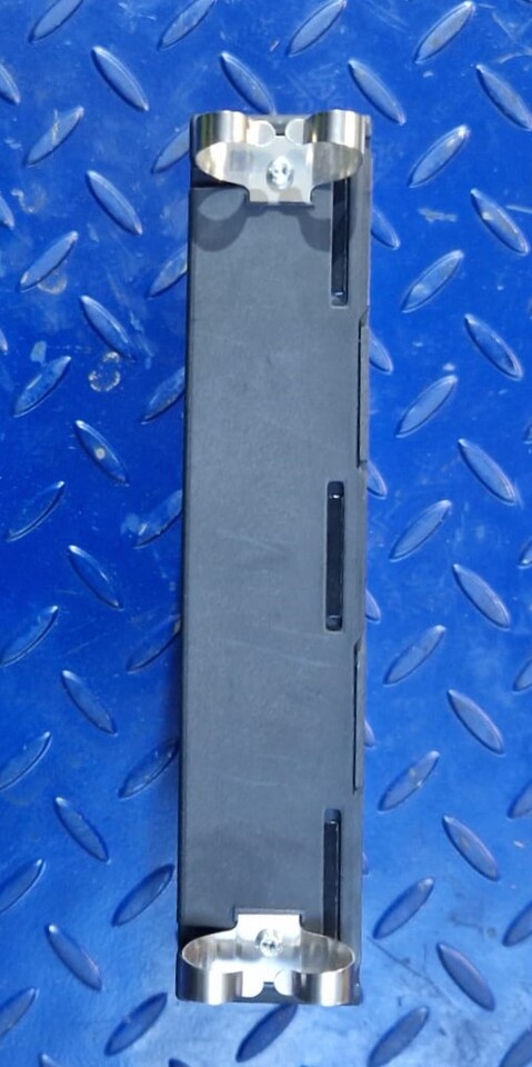 MERCEDES-BENZ Control Device Actros Mp4 CPC3 A0044464702 - Pièces de rechange pour Autre matériel: photos 4 MERCEDES-BENZ Control Device Actros Mp4 CPC3 A0044464702 - Pièces de rechange pour Autre matériel: photos 4