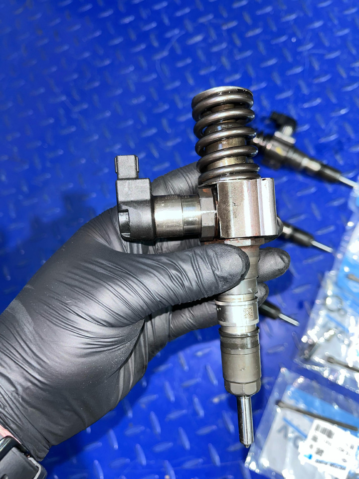 VW Injector VW Passat B6 - Injecteur: photos 4 VW Injector VW Passat B6 - Injecteur: photos 4