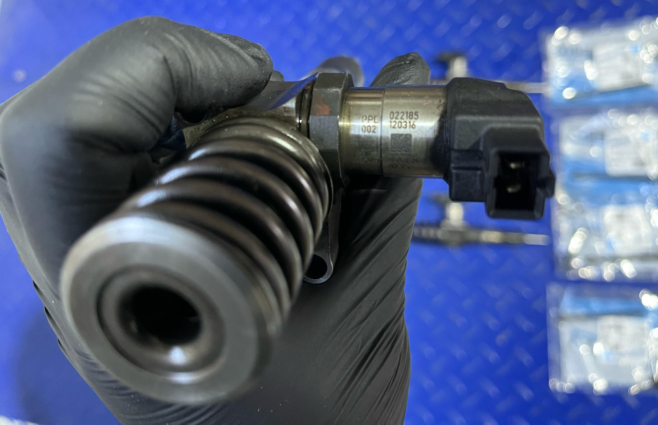 VW Injector VW Passat B6 - Injecteur: photos 5 VW Injector VW Passat B6 - Injecteur: photos 5