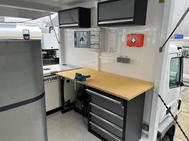 Mercedes-Benz Atego 1725 A 4x4 Service Truck - crédit-bail Mercedes-Benz Atego 1725 A 4x4 Service Truck: photos 17