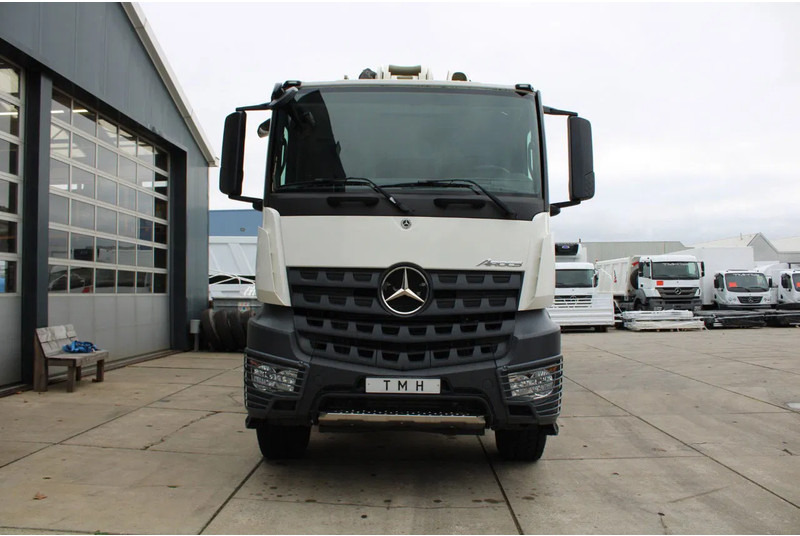 Mercedes-Benz Arocs 4140 8x4 Sany SY49 Concrete Pump Build by Putzmeister - Camion pompe: photos 4 Mercedes-Benz Arocs 4140 8x4 Sany SY49 Concrete Pump Build by Putzmeister - Camion pompe: photos 4