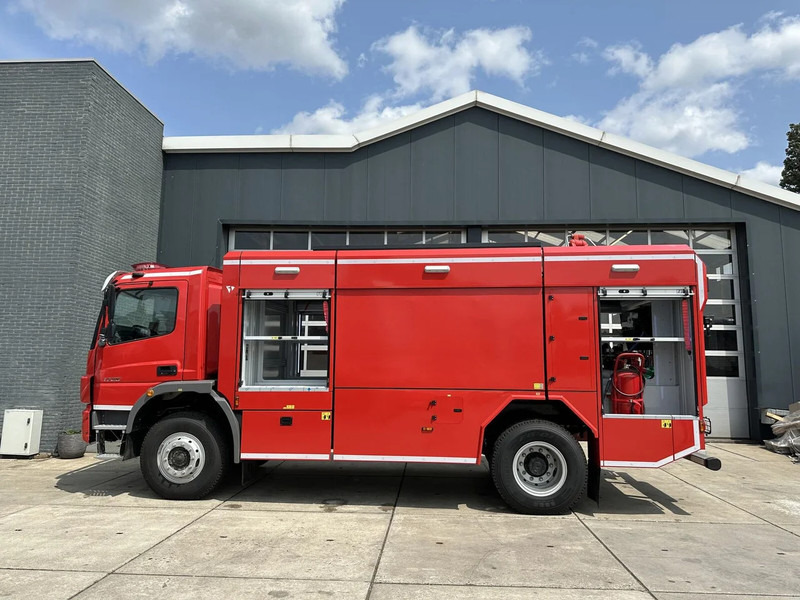 Mercedes-Benz Atego 1725 4×4 Fire Fighting Truck - Camion de pompier: photos 3 Mercedes-Benz Atego 1725 4×4 Fire Fighting Truck - Camion de pompier: photos 3
