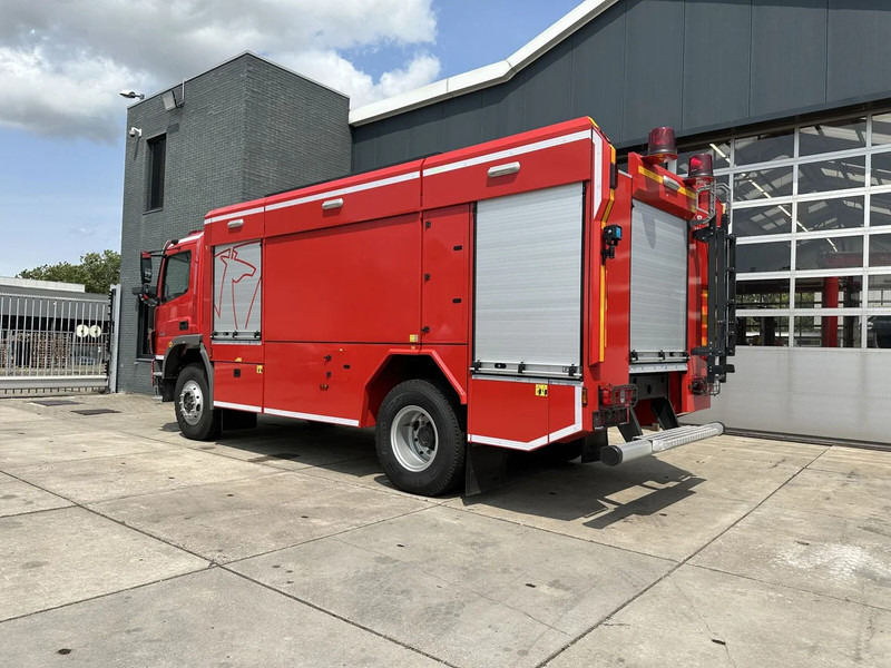 Mercedes-Benz Atego 1725 4×4 Fire Fighting Truck - Camion de pompier: photos 4 Mercedes-Benz Atego 1725 4×4 Fire Fighting Truck - Camion de pompier: photos 4