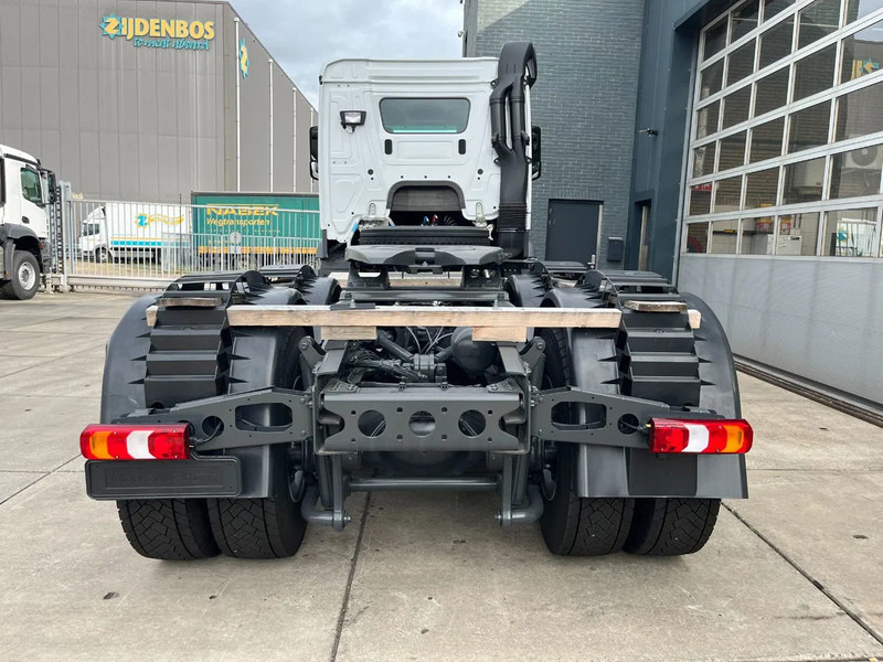 Mercedes-Benz Actros 3340 S 6x4 Tractor Head - Tracteur routier: photos 5 Mercedes-Benz Actros 3340 S 6x4 Tractor Head - Tracteur routier: photos 5