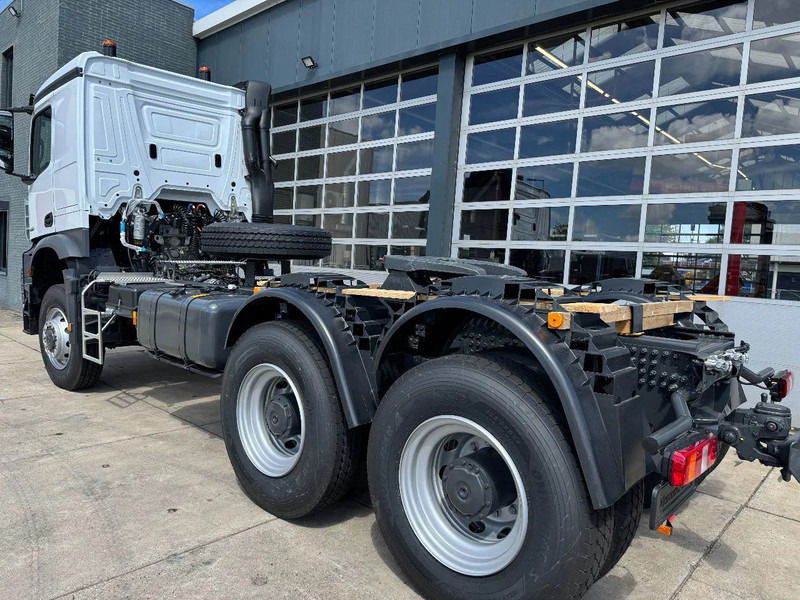 Mercedes-Benz Arocs 4058 AS 6x6 Tractor Head 180T Push Pull EURO-3 - Tracteur routier: photos 2 Mercedes-Benz Arocs 4058 AS 6x6 Tractor Head 180T Push Pull EURO-3 - Tracteur routier: photos 2