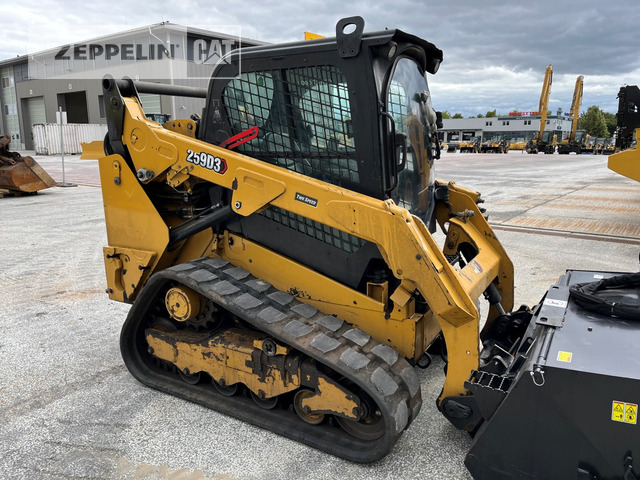 Cat 259D - Mini chargeuse: photos 5 Cat 259D - Mini chargeuse: photos 5