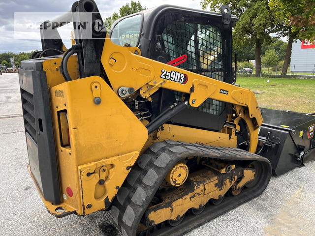 Cat 259D - Mini chargeuse: photos 4 Cat 259D - Mini chargeuse: photos 4
