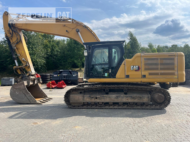 Pelle sur chenille Cat 336-07B: photos 1