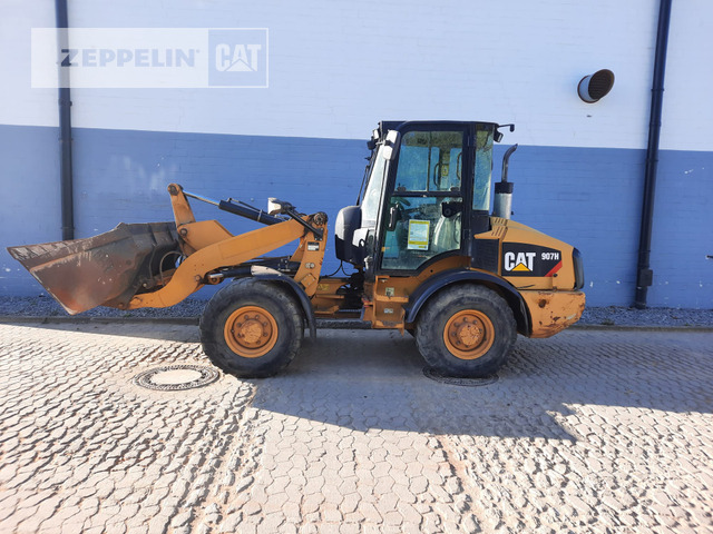 Cat 907H - Chargeuse sur pneus: photos 1 Cat 907H - Chargeuse sur pneus: photos 1