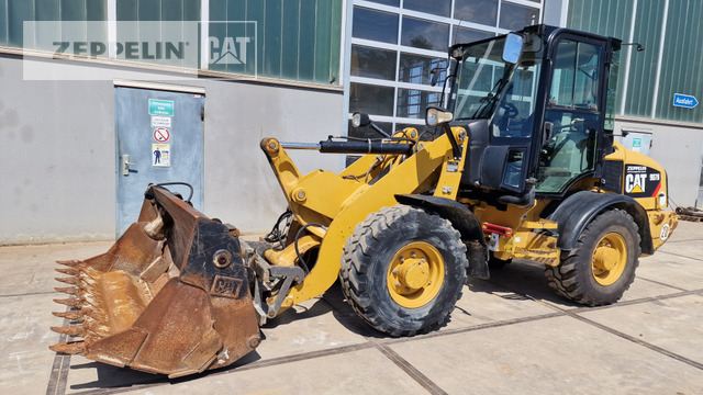 Cat 907H - Chargeuse sur pneus: photos 1 Cat 907H - Chargeuse sur pneus: photos 1