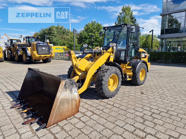 Cat 908M - Chargeuse sur pneus: photos 1 Cat 908M - Chargeuse sur pneus: photos 1