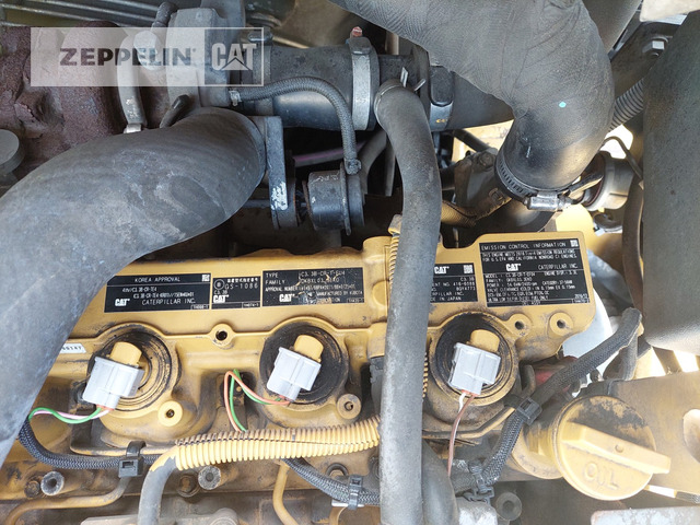 Chargeuse sur pneus Cat 908M: photos 23 Chargeuse sur pneus Cat 908M: photos 23