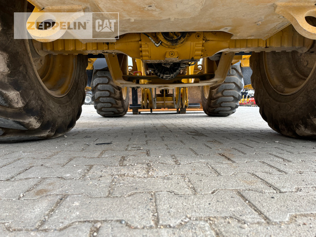 Chargeuse sur pneus Cat 914-14A: photos 6