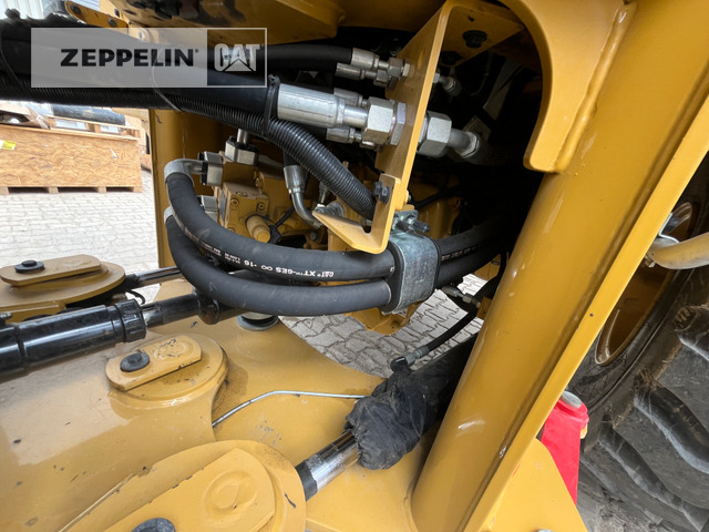 Chargeuse sur pneus Cat 926M: photos 11 Chargeuse sur pneus Cat 926M: photos 11