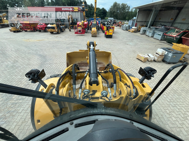 Chargeuse sur pneus Cat 926M: photos 43 Chargeuse sur pneus Cat 926M: photos 43