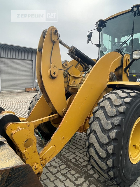 Chargeuse sur pneus Cat 926M: photos 12